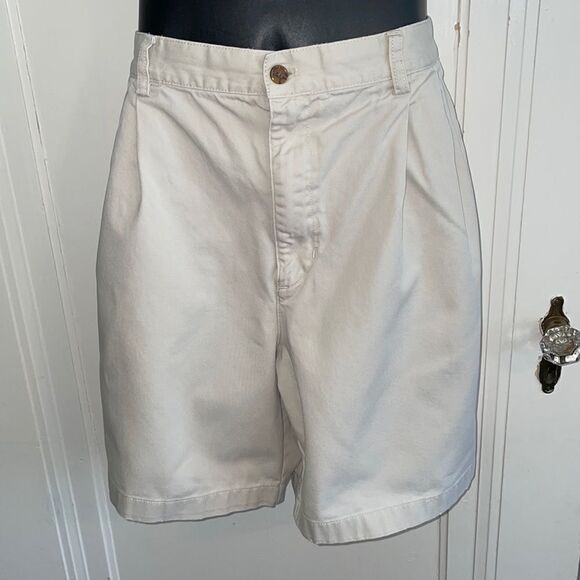 Chaps light khaki pleat front cotton shorts - Picture 1 of 8